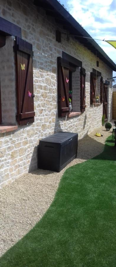 Bed and Breakfast Au Gue Du Bois Neuville-du-Poitou Exterior foto